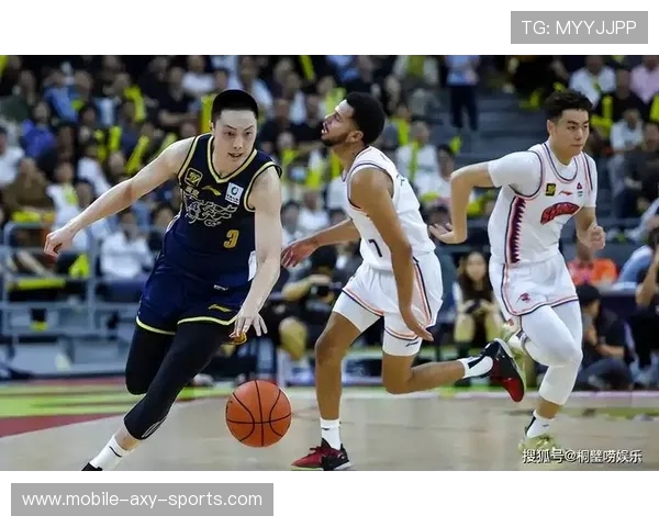 辽宁本钢主场鏖战强劲对手全队奋勇拼搏力争赛季关键胜利