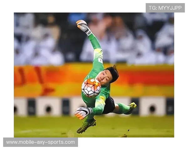 王大雷再度崛起 成为中国足球新一代门将领军人物的背后故事 王大雷再度崛起 成为中国足球新一代门将领军人物的背后故事