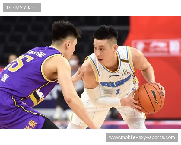 新疆广汇与对手激战正酣力拼季后赛席位精彩对决引发球迷热议