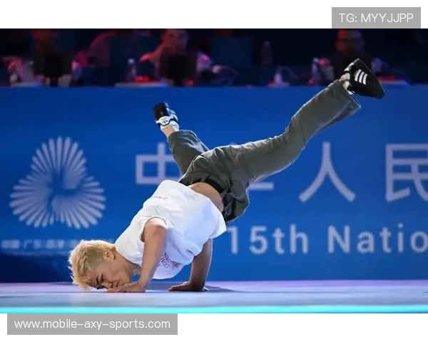 南京街舞队在世界街舞大赛中的个人能力表现深度解析与点评 南京街舞队在世界街舞大赛中的个人能力表现深度解析与点评