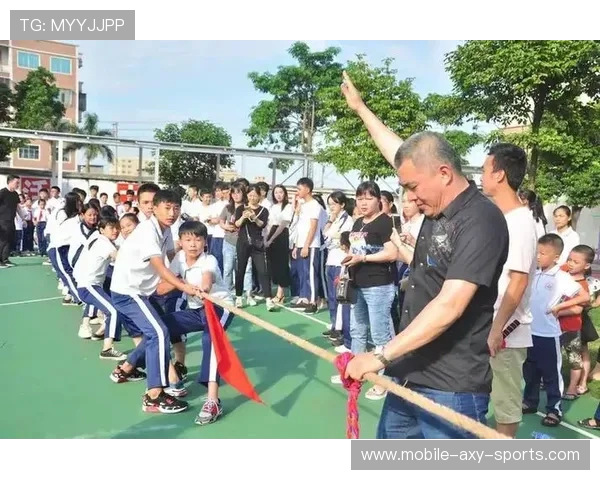武汉乒乓球队荣登全国团队协作排行榜第十名展现团结拼搏精神
