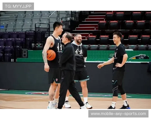 北京首钢与辽宁队精彩对决直播全程回顾与赛后分析 北京首钢与辽宁队精彩对决直播全程回顾与赛后分析